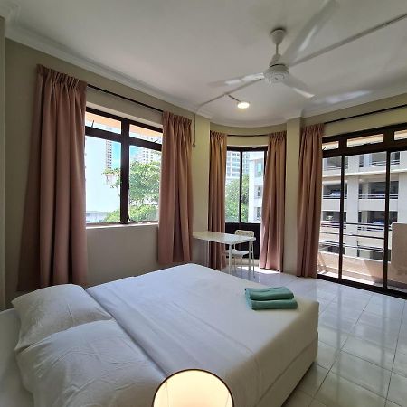 Room @ Lorong Kelawai Near To Gurney Paragon George Town Exterior foto