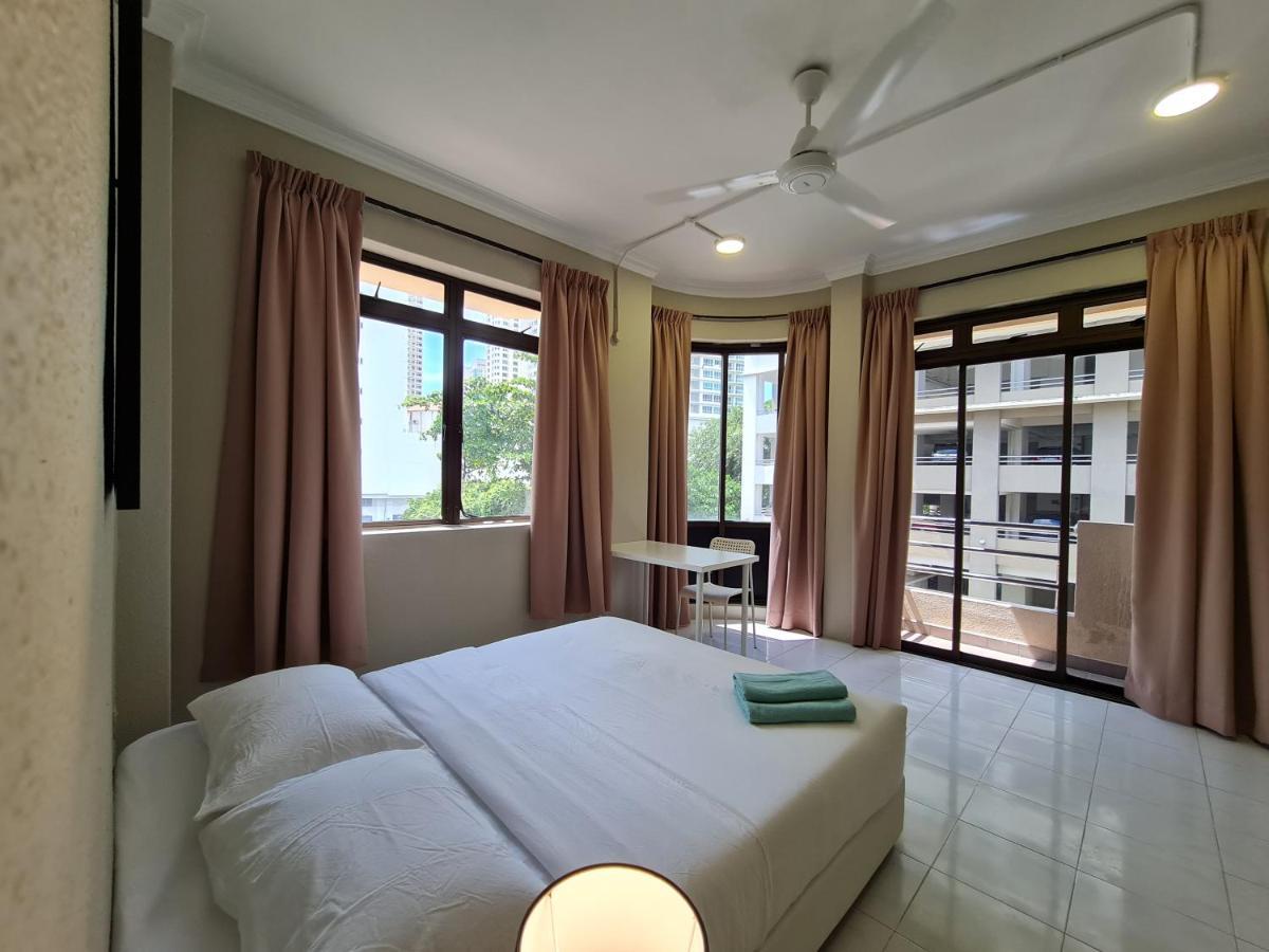 Room @ Lorong Kelawai Near To Gurney Paragon George Town Exterior foto