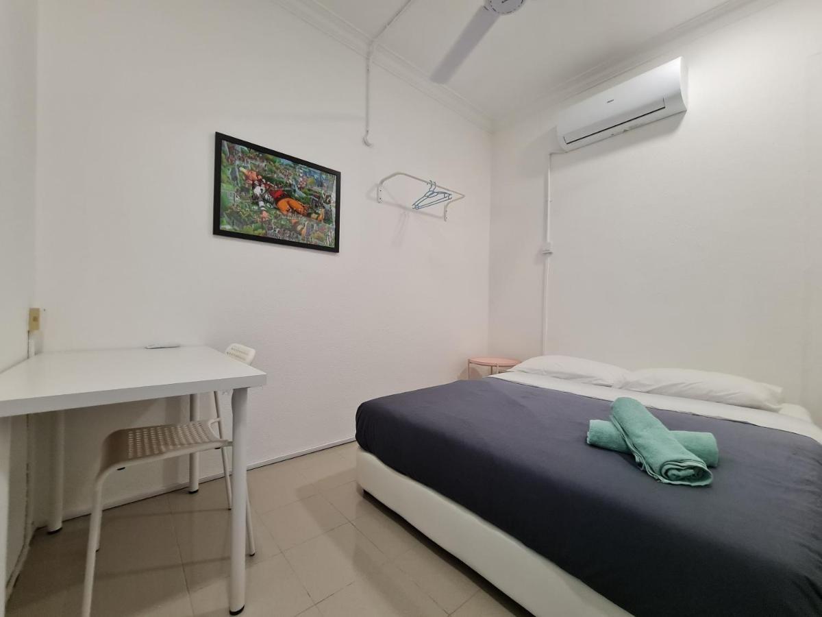 Room @ Lorong Kelawai Near To Gurney Paragon George Town Exterior foto